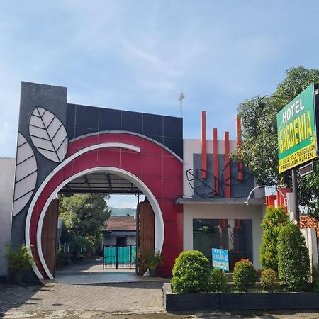 Oyo 90831 Hotel Gardenia Prambanan Surakarta  Exterior photo