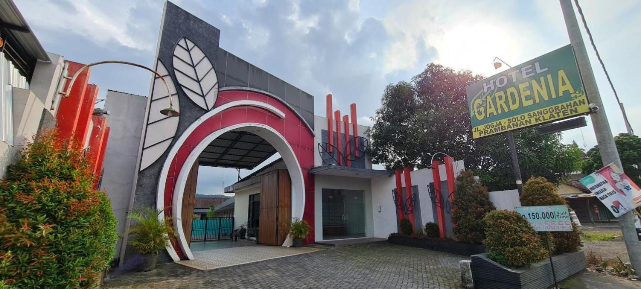 Oyo 90831 Hotel Gardenia Prambanan Surakarta  Exterior photo